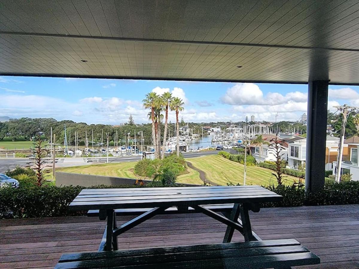 Fabulous Castor Bay 1 Bedroom With Views And Skytv Окленд Екстер'єр фото